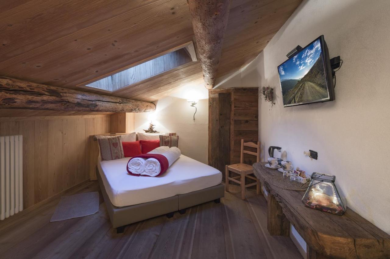 Agriturismo Baita De L'All อิโซแลคเชีย ภายนอก รูปภาพ